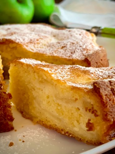 french apple cake