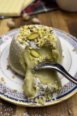 tortino cuore morbido al pistacchio