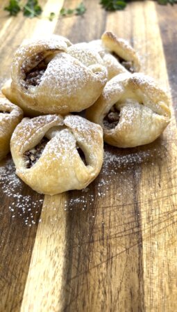 dolci di pasta foglia e nutella